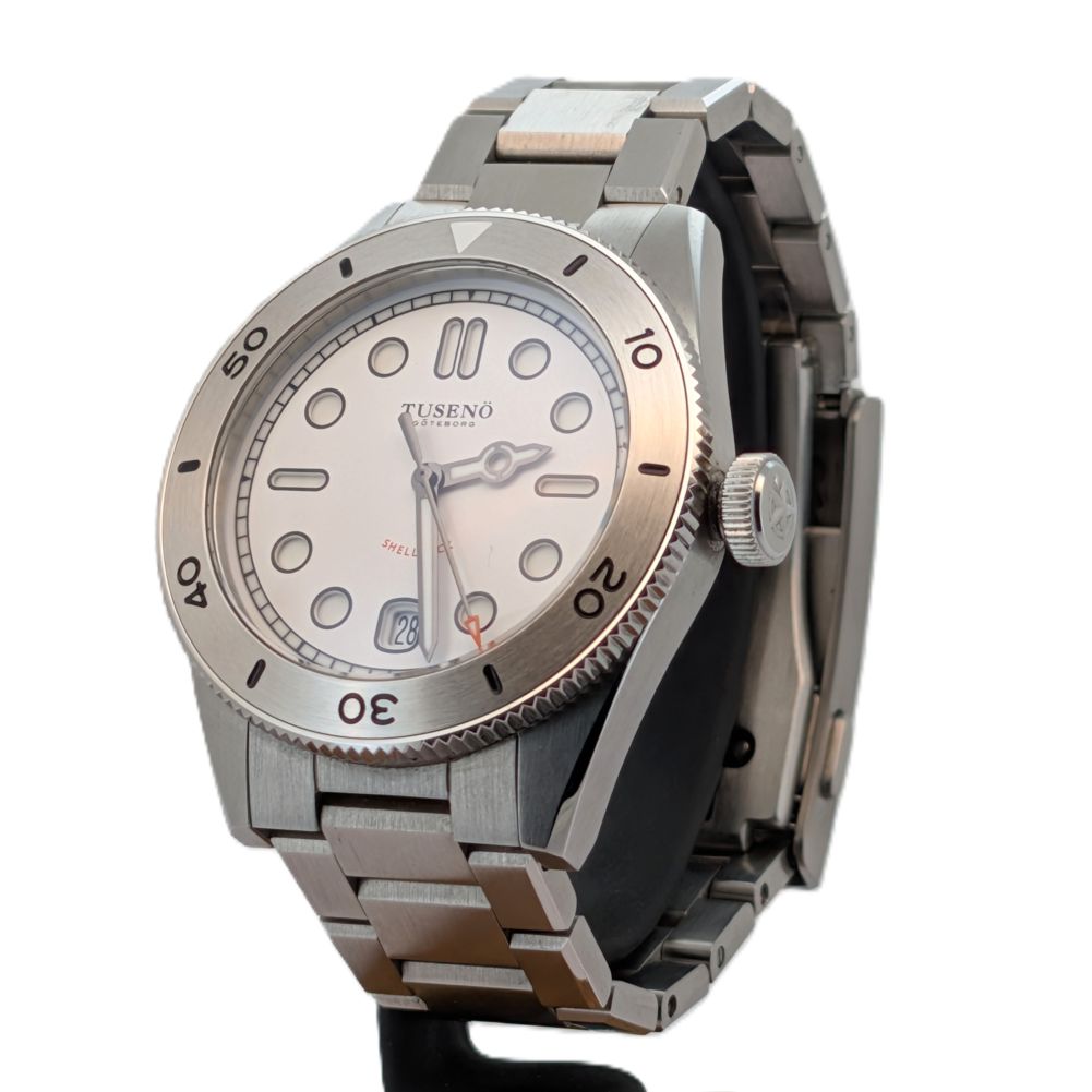 Tuseno Shellback White Dial Watch Full set from 2024
